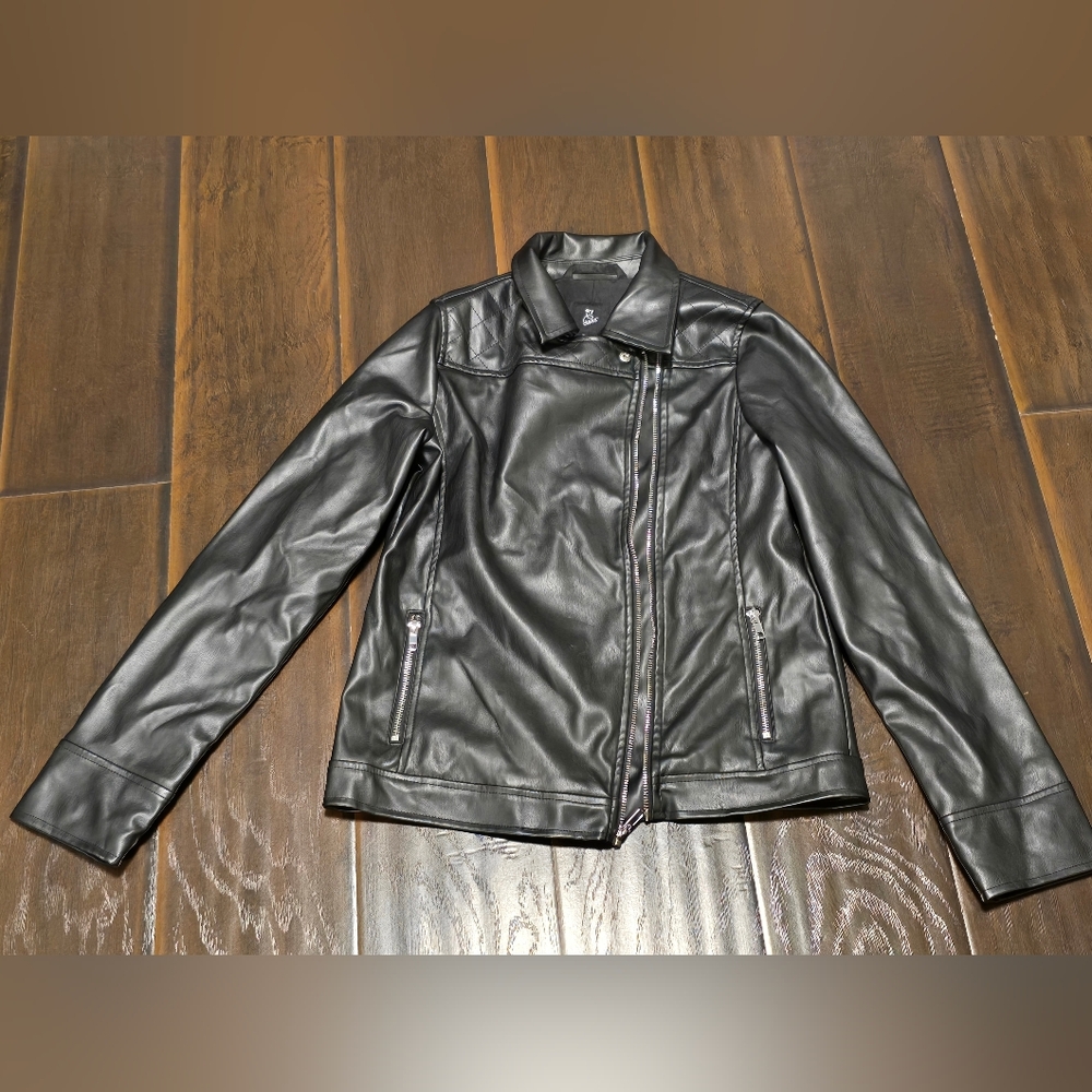 Like new girls faux leather moto jacket size xl 14 16 sweater coat clothes